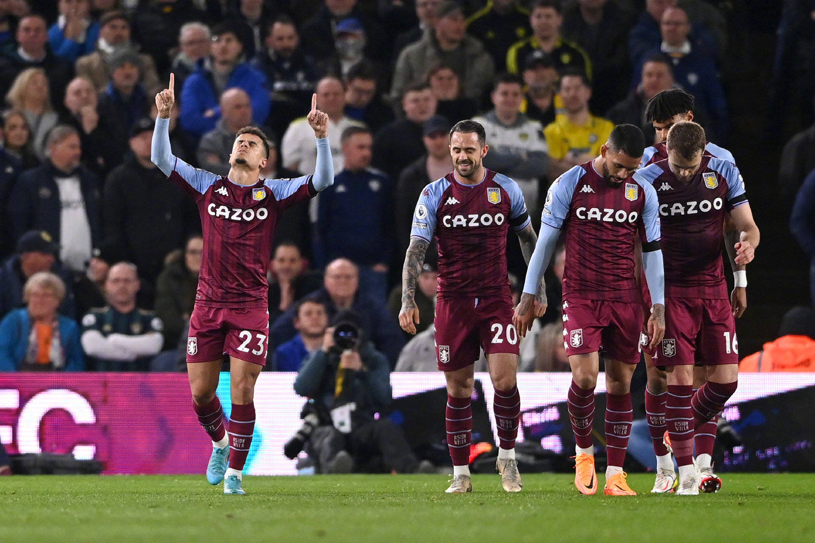 随之而来的 随之而来的